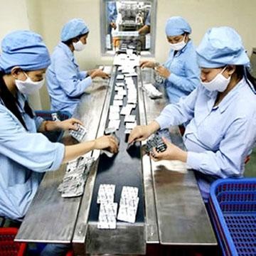 Vietnamese encouraged to use locally-made medicine  - ảnh 1